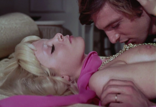 GIALLO - YELLOW: THE COUSINS/LE CUGINE RARE GIALLO 1969 -DVD-R. - Imagen 12 de 12