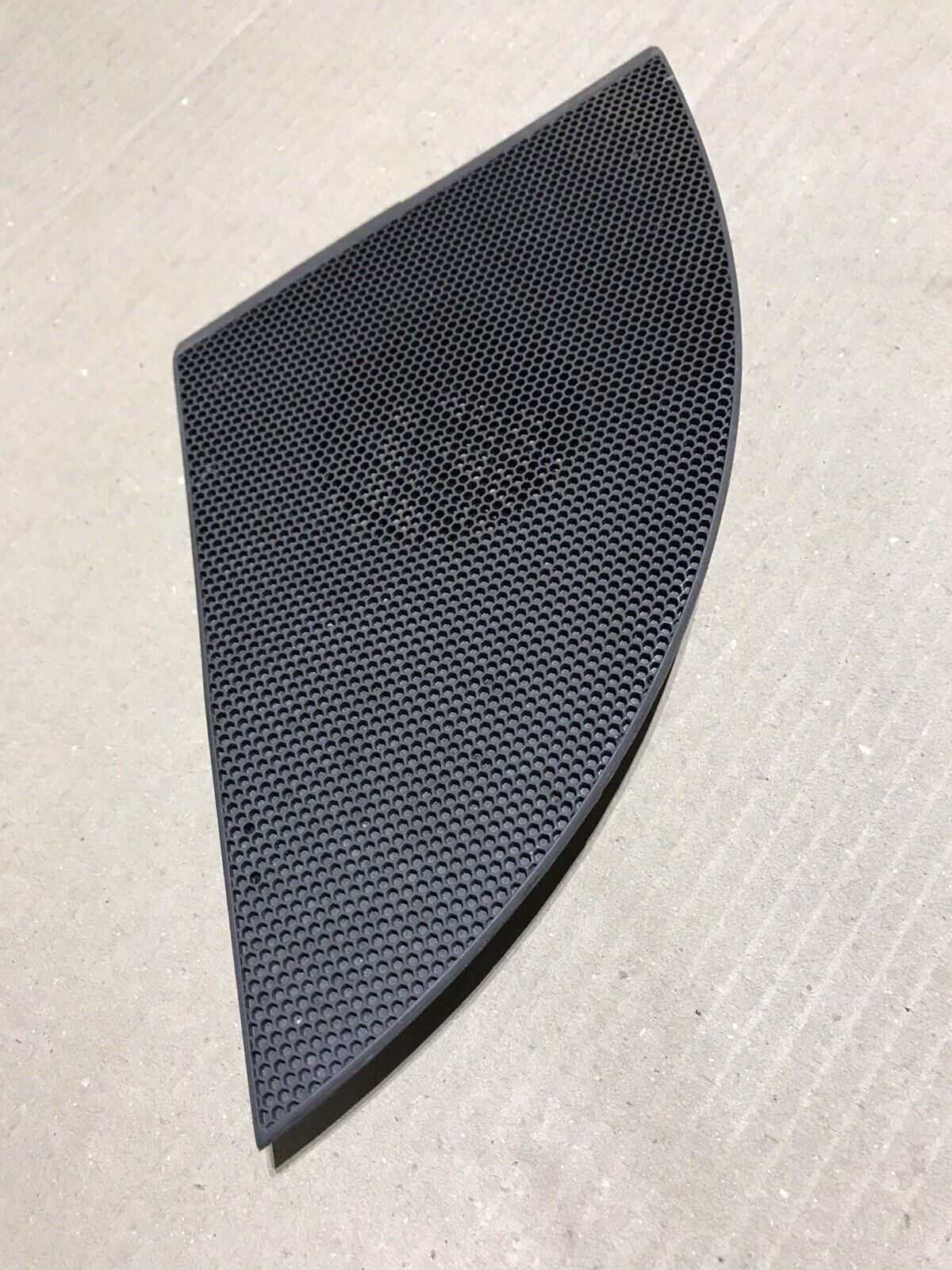 Picture 3 of 12
