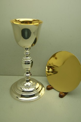 + Classic Byzantine Chalice & Paten set + 9 5/8" ht. + New + European made + - Picture 4 of 8