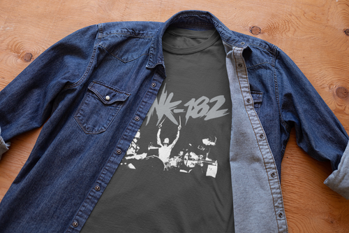 Blink 182 Rock 2011 Neighborhoods Tour, 2 Sided, Vintage Graphic T-Shirt 101209 - Picture 6 of 13