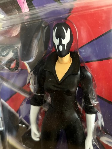 Figura de acción Dark Horse Comics Christine Spar 8" Matt Wagner's Grendel - Imagen 3 de 6
