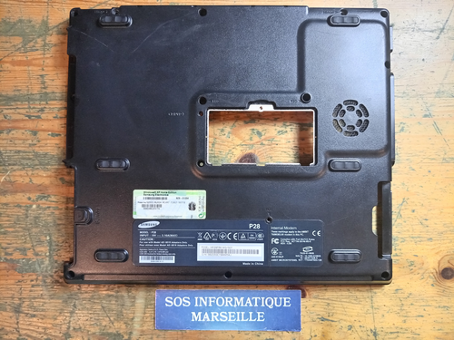 Plasturgie Basse inférieur Originale Samsung P28 + Haut-Parleurs - Afbeelding 1 van 7