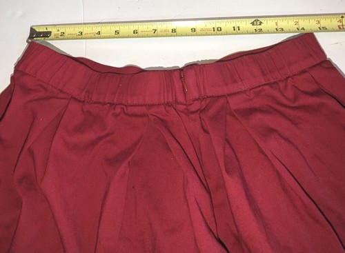 A-Lline size L Red Swing Out Skirt with Pockets Holiday Christmas Valentines - Picture 4 of 6