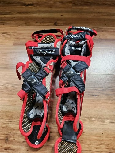 Easton Synergy Women's Fastpitch Softball Catcher's Leg Shin Guards Never Used - Picture 5 of 8