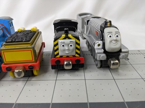 Mattel Thomas Train Take Along Lot Diecast Spender Mavis Gordon Percy Tenders - Picture 3 of 18