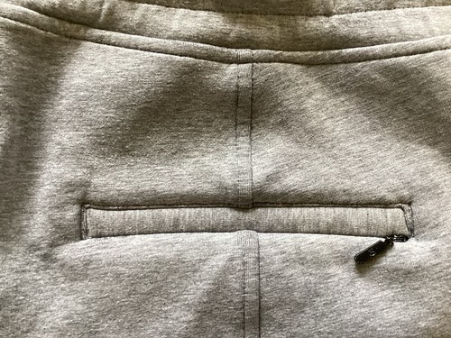 WOMENS LULULEMON GREY ATHLETICA SHORTS SIZE 10 - Picture 6 of 7