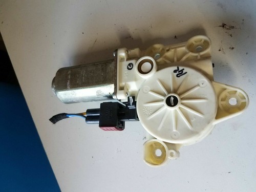03-07 SAAB 9-3 SEDAN REAR PASSENGER RIGHT SIDE WINDOW MOTOR OEM - Picture 1 of 2