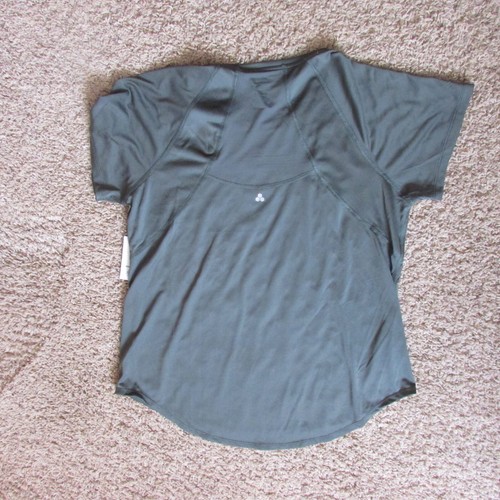 NWT Tek Gear Workout Gear XL Olive Green Athletic Shirt Wicking Flat Seams - Picture 2 of 2