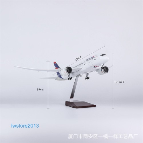 1:130 Latam Air Airways Airlines Passenger Airplane Aircraft Model with Lights - Picture 8 of 13