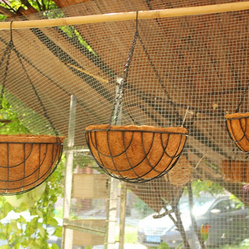 Hanging Basket Planter for Outdoor Plants Metal Hanging Coco Coir Liner Planter - Picture 10 of 12