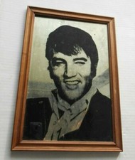 VINTAGE 9 X 13 FRAMED ELVIS MIRRORED PICTURE 