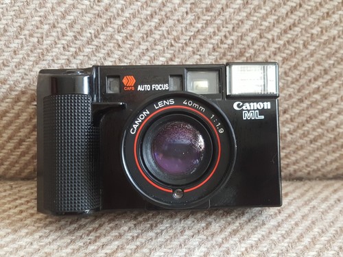  Canon AF35ML Autoboy Point & Shoot 35mm Film Camera From JAPAN - Bild 1 von 4