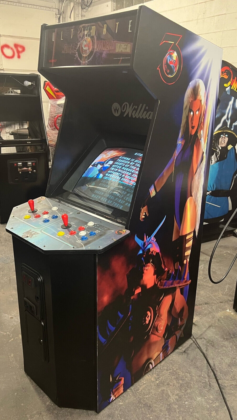 Ultimate Mortal Kombat 3 Arcade Game