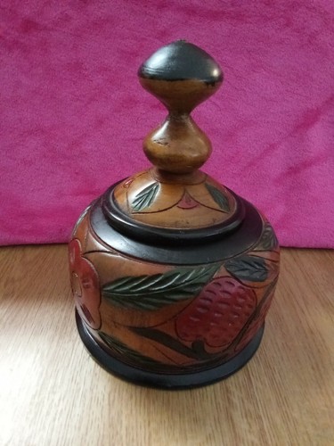 Tazón de madera tallado de 8,5" de alto con tapa flores caja de baratija decorativa ornamentado - Imagen 5 de 8