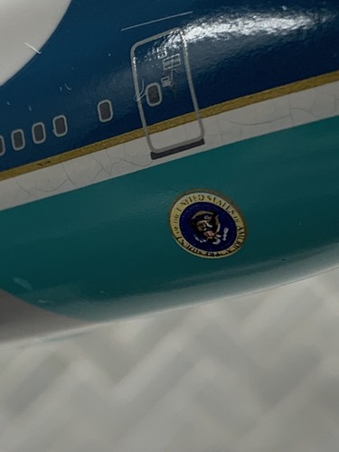 Air Force One Boeing B747-200 Maßstab 1:250 Modellflugzeug SkyMarks Sky Planes NM - Bild 10 von 14
