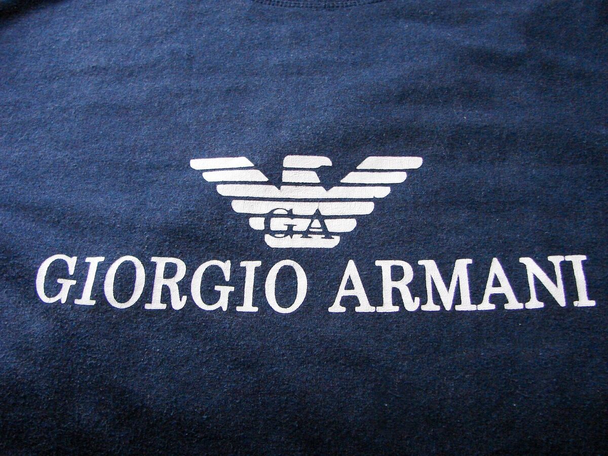Men's Vintage 90s Giorgio Armani Dark Blue Spellout Short Men's Vintage 90s Giorgio Armani Dark Blue Spellout Short