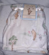 Pooh Bear Collection WINNIE the POOH Baby Blanket 30" x 40" New