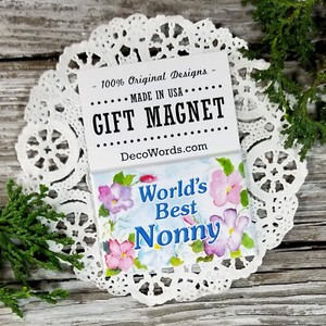 World-039-s-Best-NONNY-Gift-MAGNET-DecoWords-USA-Relative-Family-Special-Spelling
