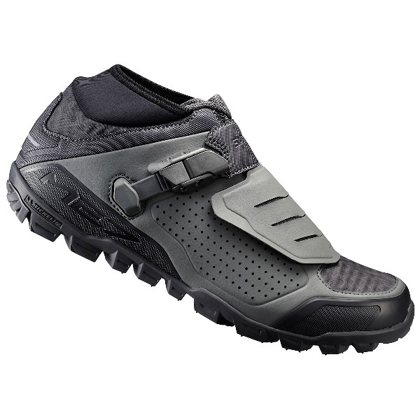 Shoes mtb ME7 SH-ME700SG size 39 Gris SHIMANO cycling shoes Shoes mtb ME7 SH-ME700SG SH-ME700SG ME7 size 39 Gris SHIMANO cycling shoes 2e6040