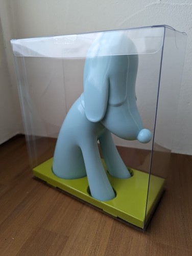 Hucha Yoshitomo Nara Aomori Perro Azul Rosa Museo Aomori - Imagen 27 de 40