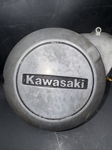 Kawasaki 1979-82 LTD KZ 440 KZ440 OEM Original Stator & Generator Engine Cover - Picture 2 of 10