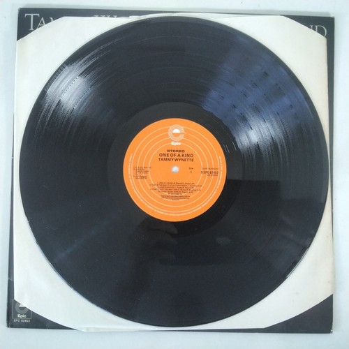 Tammy Wynette One Of A kind 12" Vinyl LP Album Record 1977 CBS Records - Picture 6 of 6