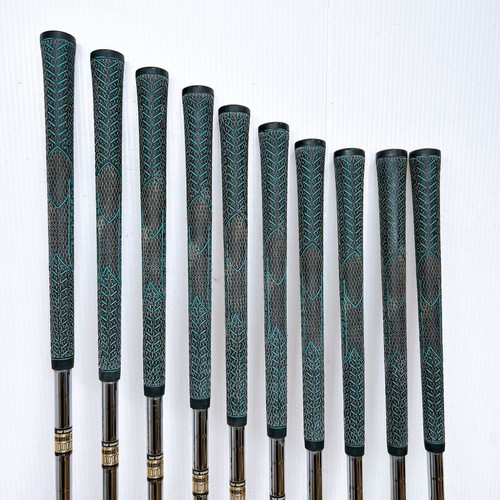 BRIDGESTONE LH J's Titanium MB 3-9,P,PS,S Dynamic Gold Flex S300 Left Handed - Picture 8 of 9