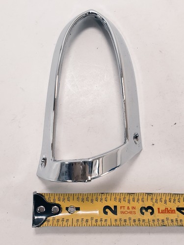 VTG 1949 Ford Parking Light One FPT-48R Glass Lens & Left & Right chrome Bezels - Picture 13 of 15