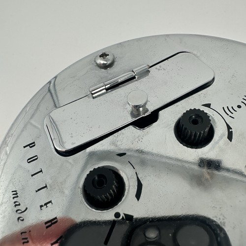 Pottery Barn Alarm Clock RED and Chrome Simple Retro Stylish Vintage - Picture 14 of 15