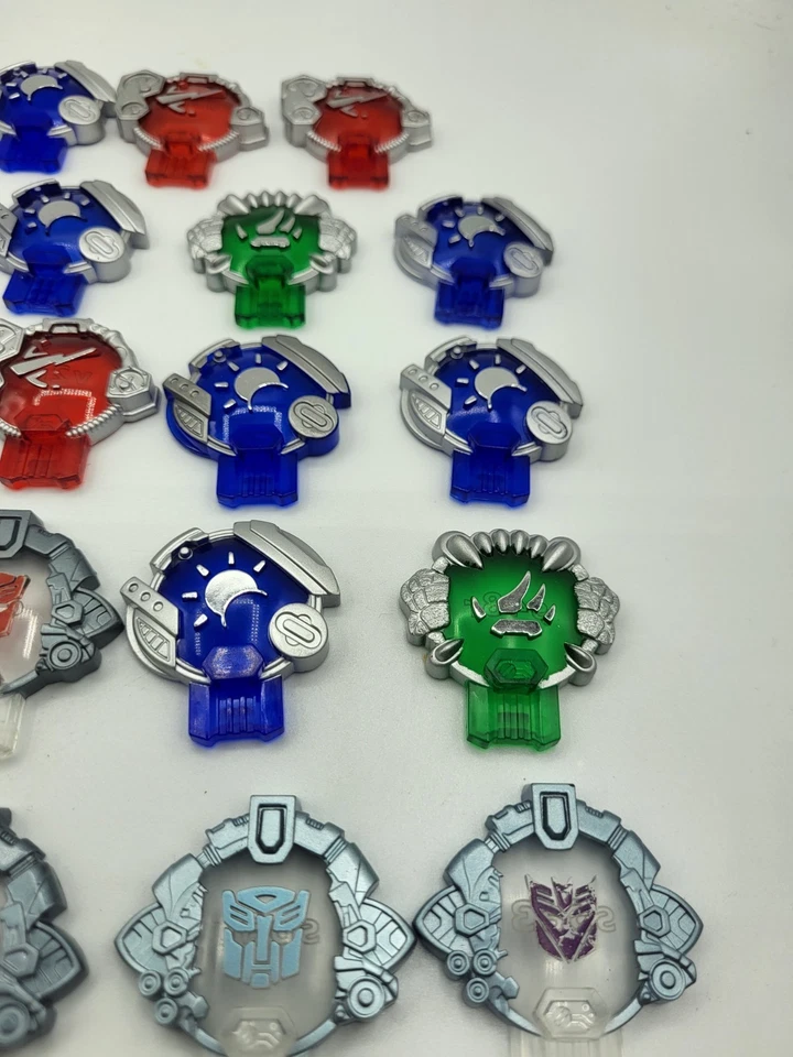 Lot of 19, 2000s Transformers Cybertron & Universe Cyber Keys - Image 4 of 4