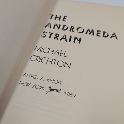 The Andromeda Strain Erstausgabe Hardcover von Michael Crichton, 1969 - Bild 6 von 9