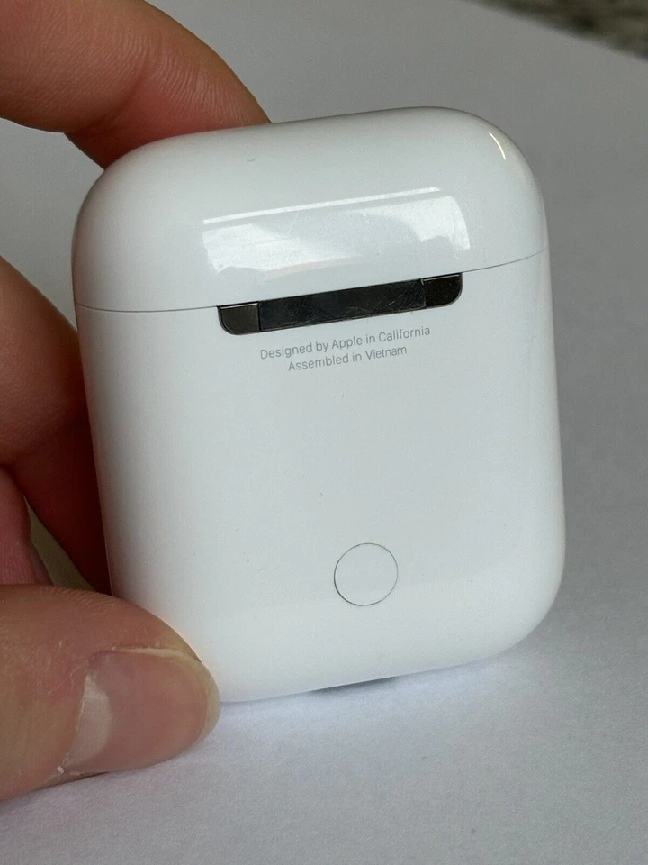 Apple AirPods Ladecase Ladehülle A1602 Orginal Gebraucht Top Bluetooth-Kopfhörer - Bild 3 von 4