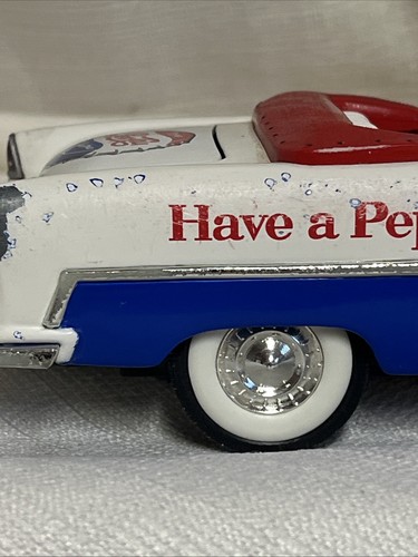 Vintage Liberty Classics Santa's 1955 Chevy Convertible Die-Cast Bank Pepsi 1/25 - Picture 7 of 19