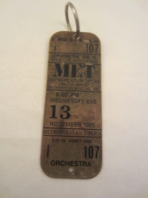 METROPOLITAN OPERA SCHLÜSSELANHÄNGER MESSING TICKET KARTE BROADWAY NEW YORK NY
