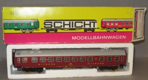 H0 Schicht DR Speisewagen WR 4 g beleuchtet in OVP A Top!