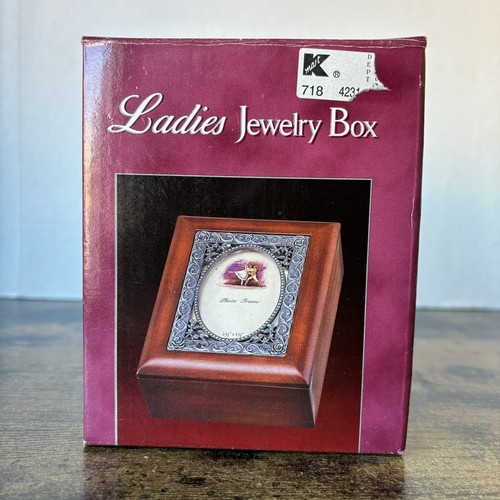 Vintage Kmart Ladies Antique Wooden Walnut Jewelry Box - Brand New - Picture 3 of 12