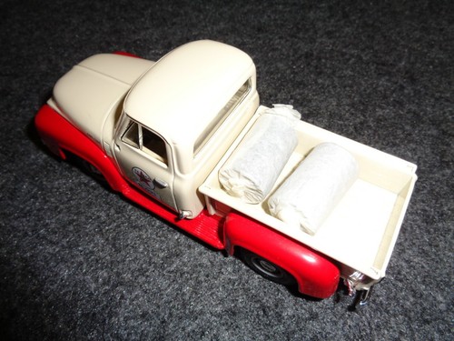 BIG JOHN'S COLWELL TEXACO 1953 FORD F100 PICKUP TRUCK FIRST GEAR DIECAST 18-2384 - Picture 7 of 7