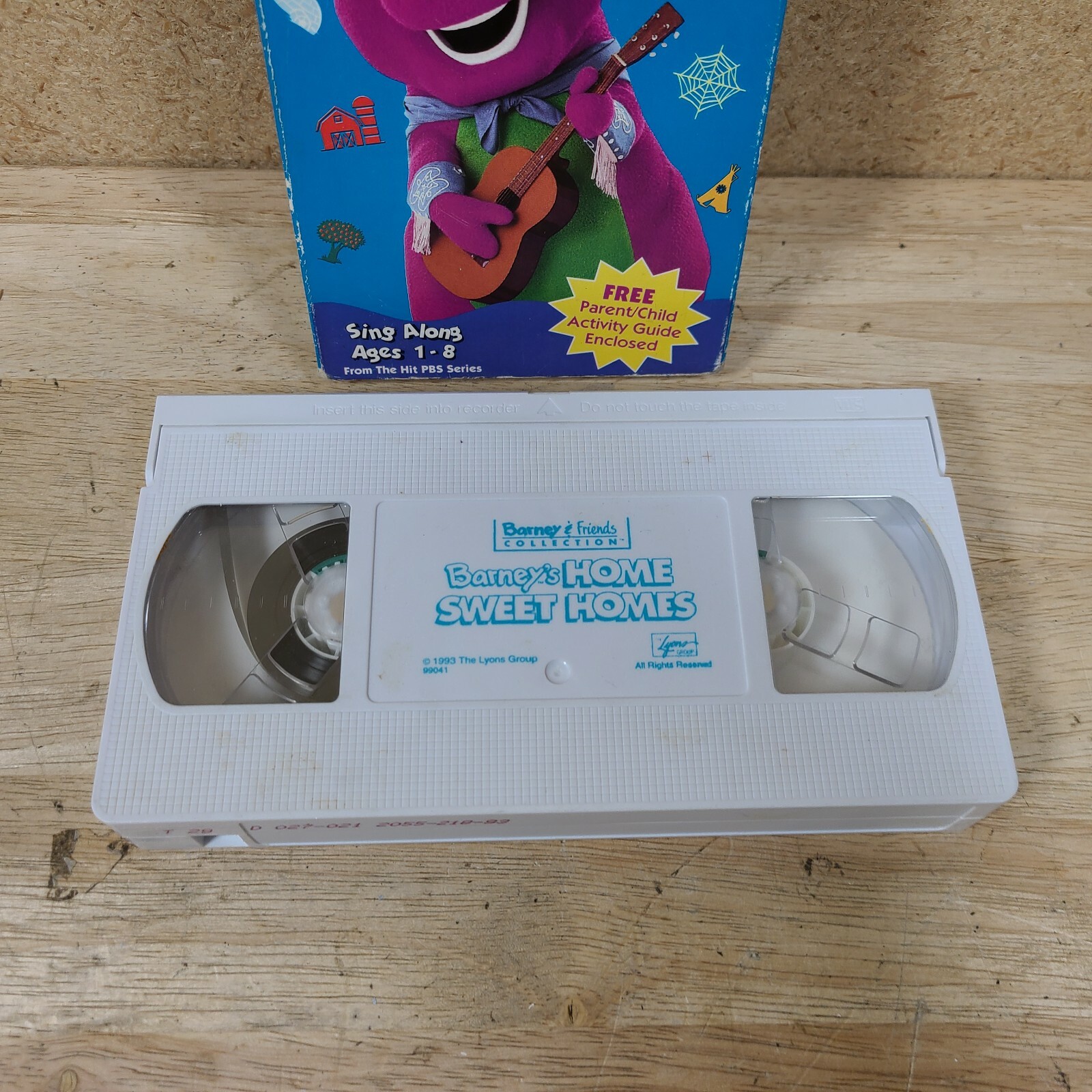 Barney Home Video Previews The Classics - 62m5zdo