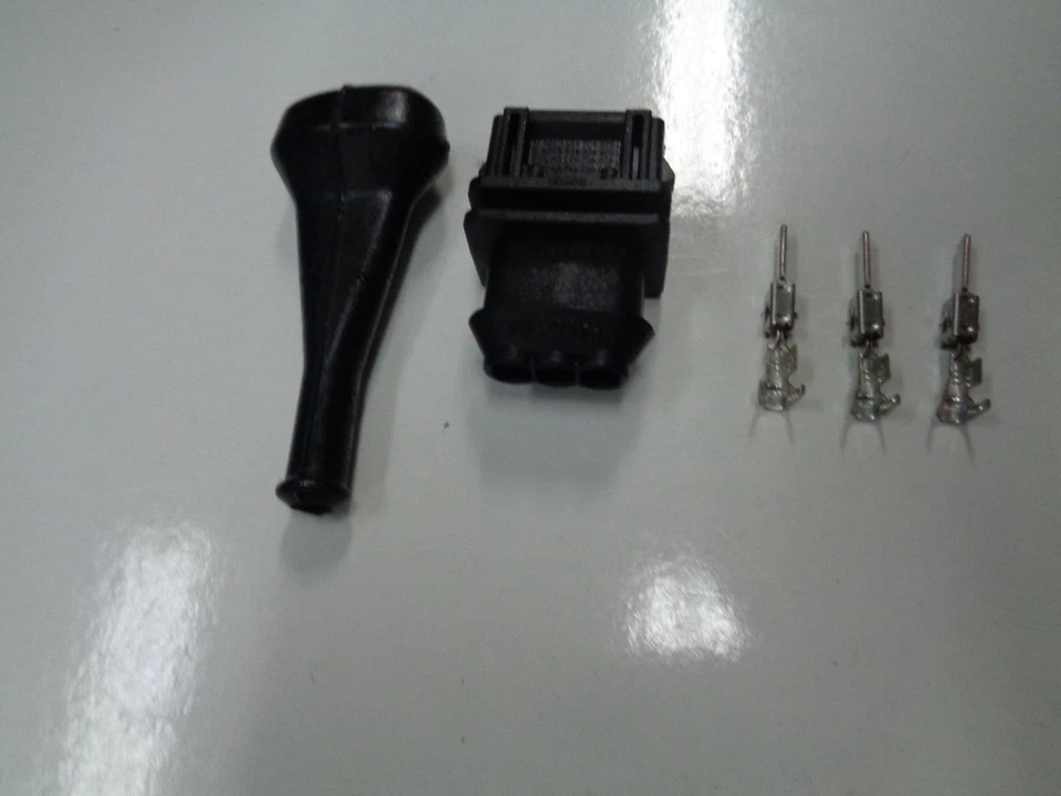 PORSCHE 924S 944 TURBO 951 S2 968 HARNESS CONNECTOR 3 PIN MALE FOR SENSOR END - Image 2 of 4