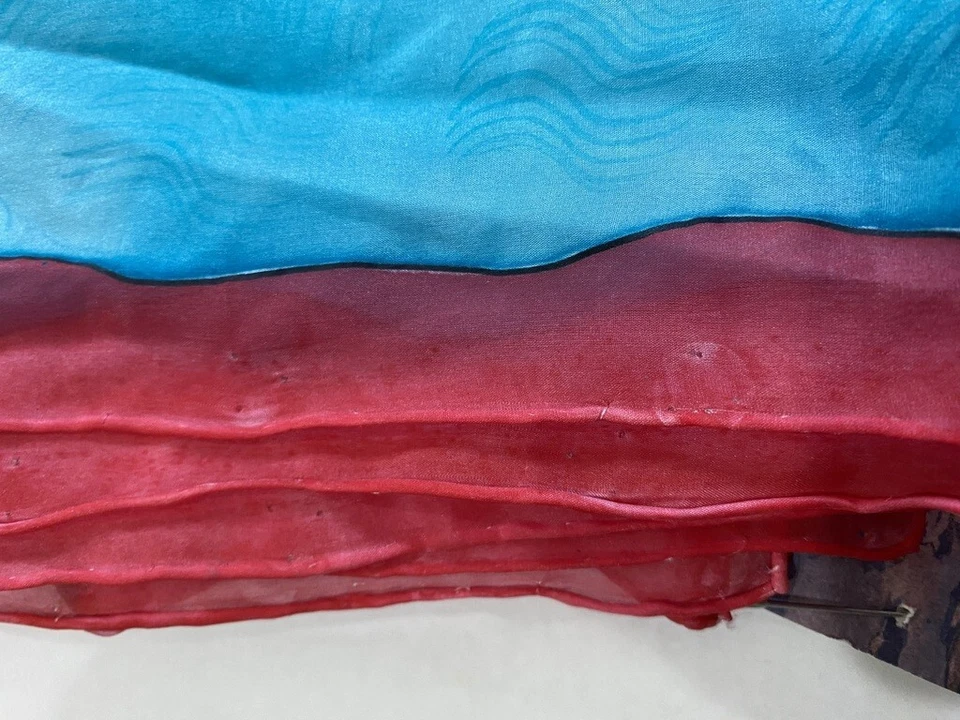 Bufanda de seda pintada a mano 34" X 34" bufanda de seda fina ligera azul rosa floral Foto 4 de 4