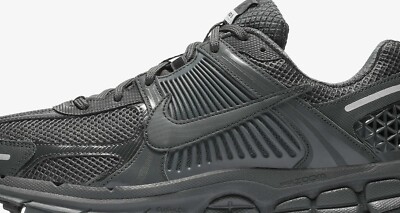 NIKE ZOOM VOMERO 5/グレー/BV1358-002 美品 Nike Zoom Vomero 5 Anthracite Black Wolf Grey BV1358-002