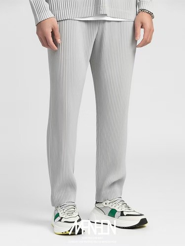 Homme Plisse ISSEY MIYAKE Straight Leg Black Casual Pants - Picture 8 of 17