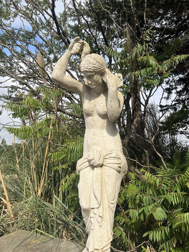 Statue de jardin femme figurine classique aspect marbre sculpture relique grecque romaine - Photo 2 sur 16