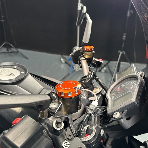 Brake/Clutch Master Cylinder Fluid Reservoir Cover Cap For 1290 Super Duke R/GT - Picture 3 of 22