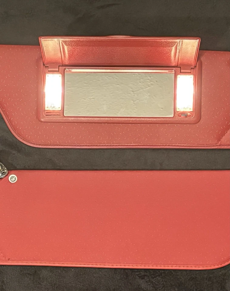 Oldsmobile Toronado 1978 conjunto de parasoles rojos diestro/derecho OEM Foto 3 de 4