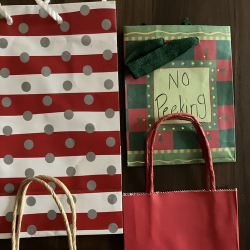 Posten Urlaub Geschenktüten Sortiment Mehrzweck Frohe Weihnachten Tragetaschen rot grün - Bild 3 von 10