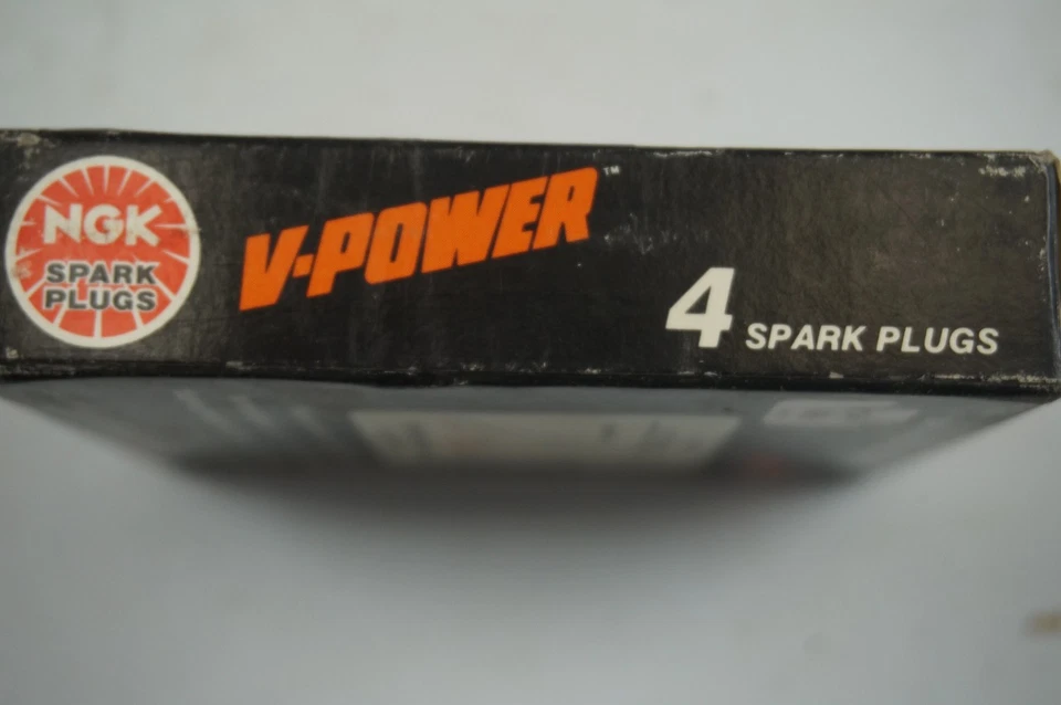 NGK V POWER XR4 NÚMERO DE STOCK 5858 BUJÍAS NUEVAS Foto 2 de 4