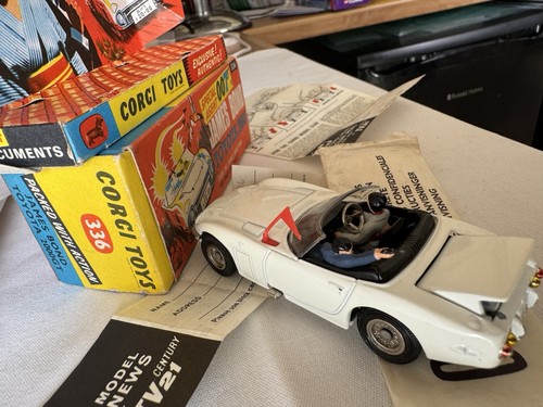 Corgi Toys James Bond 007 Toyota 2000 GT Boxed 336 Orginal - Picture 11 of 13