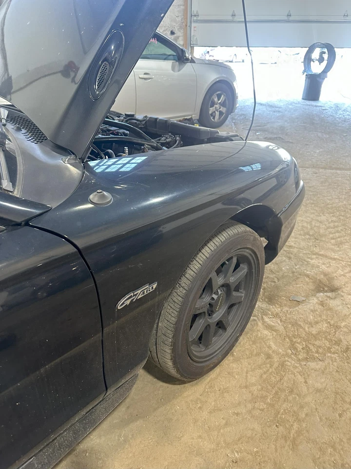 Used Front Right Fender fits: 1996 Ford Mustang Front Right Grade A Foto 2 de 4