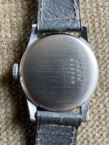nos Vintage Universal Geneve Armbanduhr Handaufzug Kal. 262 - 30 mm ca. 1943 - Bild 6 von 13